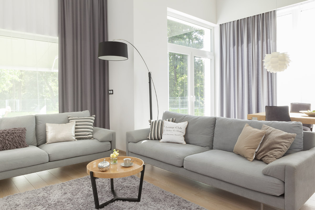 ​Rèm tự động là một sự lựa chọn hoàn hảo và là điểm nhấn ấn tượng không thể bỏ qua.