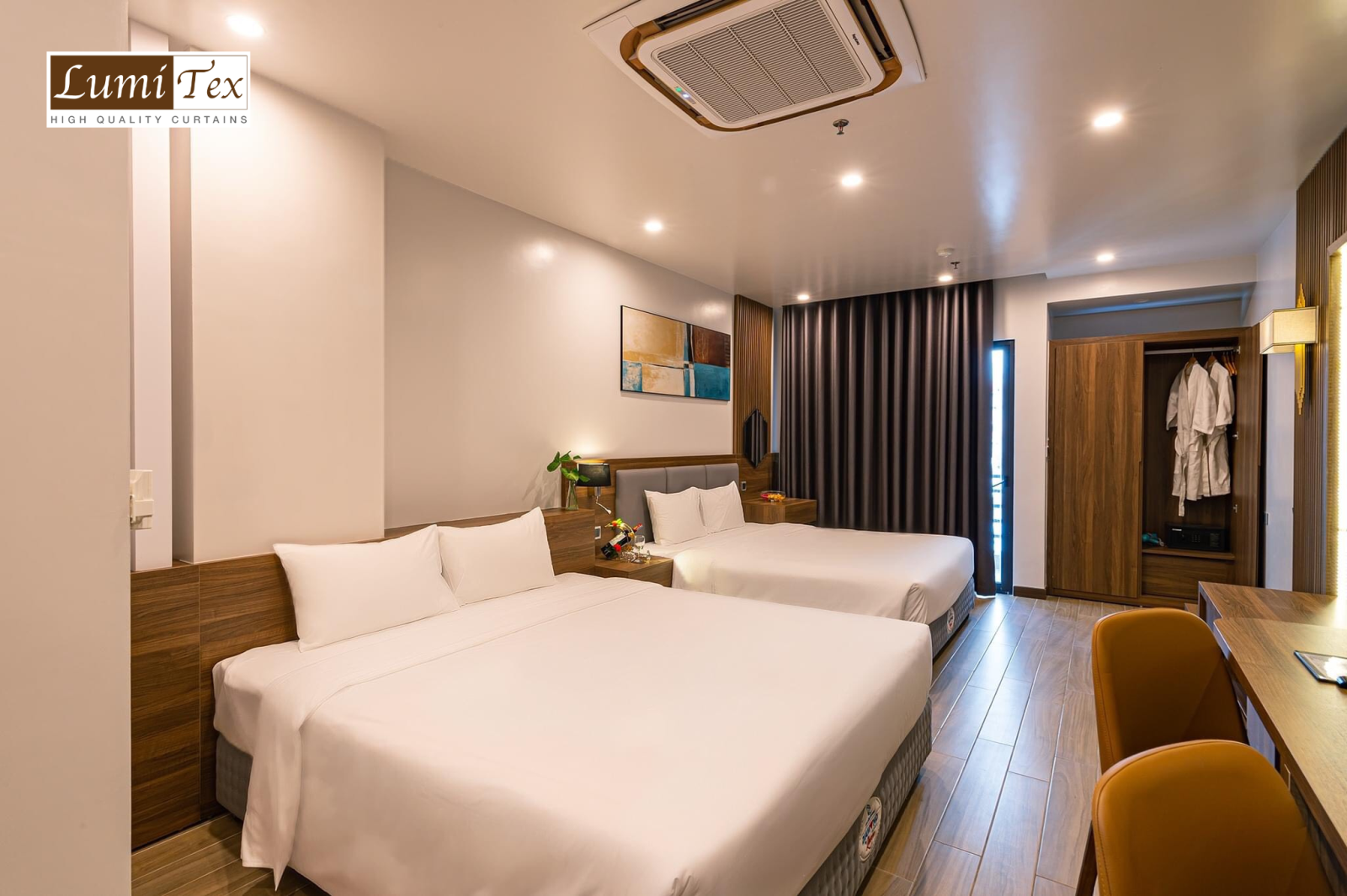  lắp đặt rèm cửa cao cấp tại Khách sạn và căn hộ Zen Riverside Hải Phòng