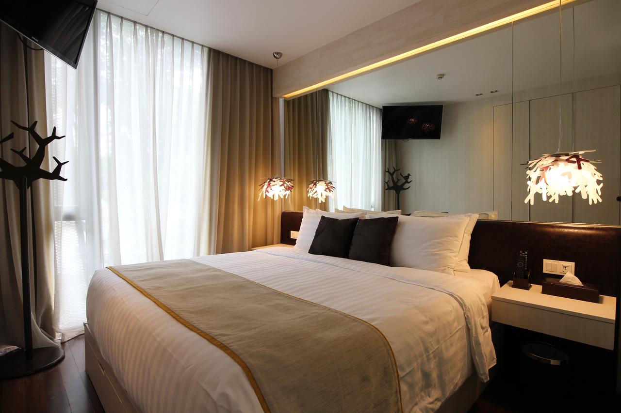 Với thiết kế độc đáo, rèm cửa Lumitex hiện đại được sử dụng nhiều trong không gian gia đình