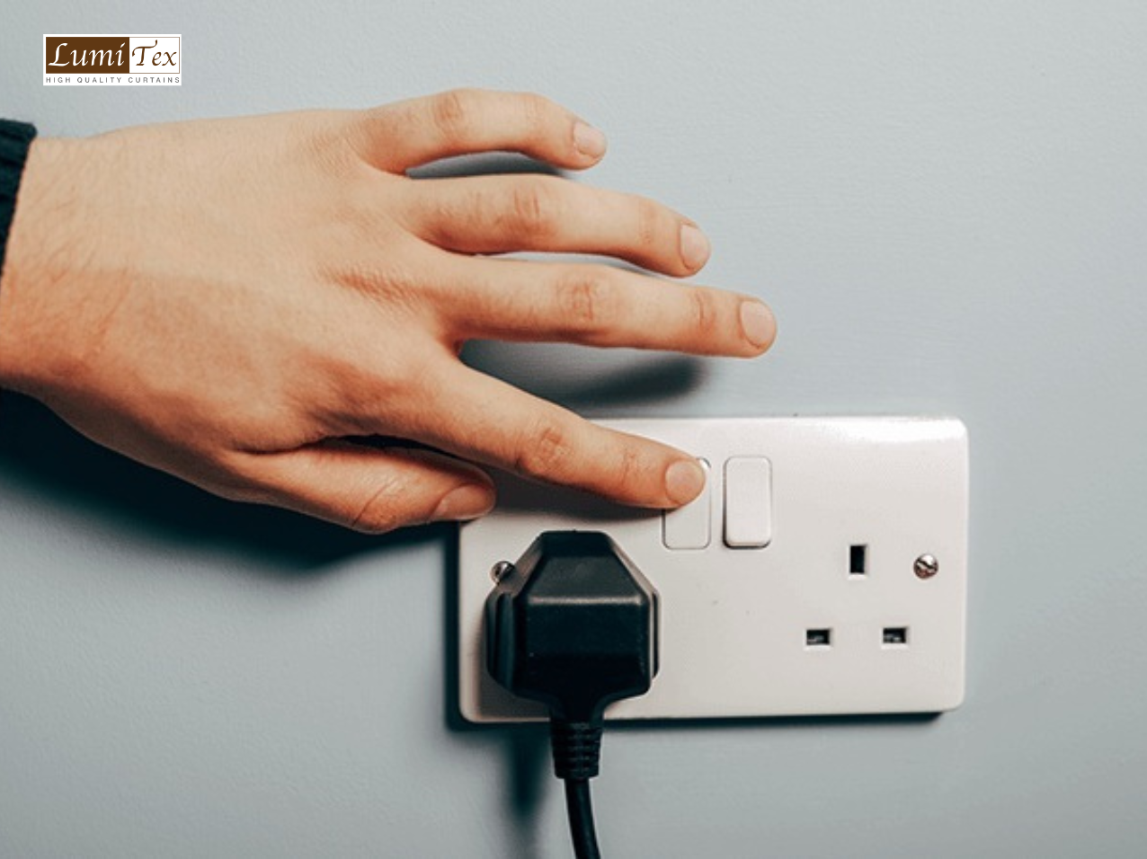 Tắt Bớt Thiết Bị Điện Không Cần Thiết