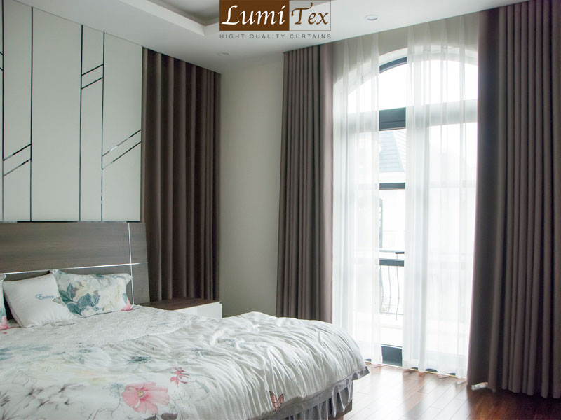 Lắp đặt rèm vải cao cấp cho biệt thự Vinhomes 9-15