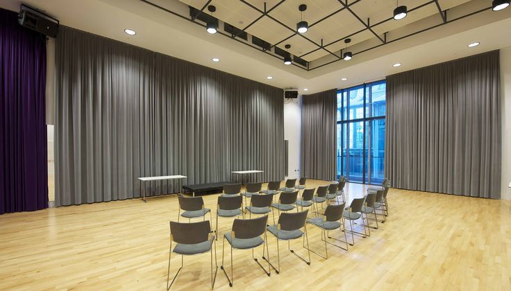 Những mẫu rèm cửa tại trường học được lắp đặt phổ biến