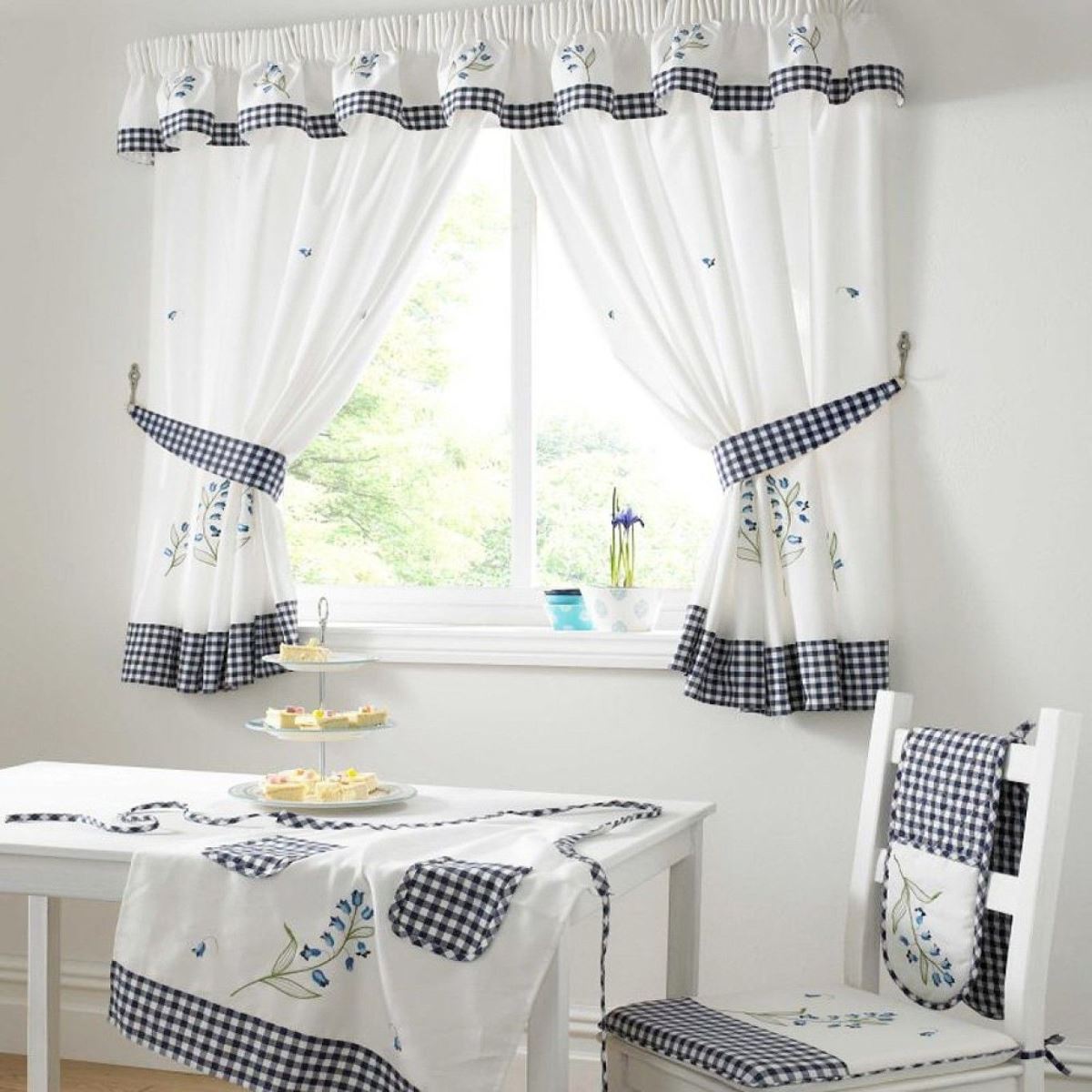 Rèm cửa sổ Lumitex có thiết kế độc đáo, chất liệu cao cấp luôn tạo cảm giác thoải mái và thoáng mát