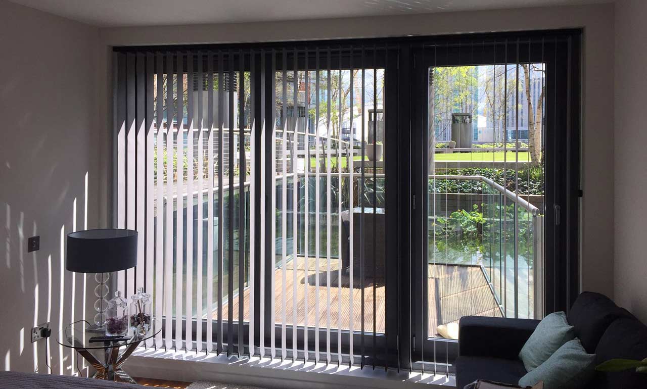 Báo giá rèm lá dọc cao cấp, thiết kế rèm sang trọng của Lumitex