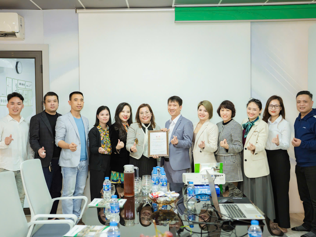 Cảm Ơn Chuyến Thăm Của Hội Doanh Nghiệp Cung Ứng KCN Việt Nam Tại Lumitex Việt Nam