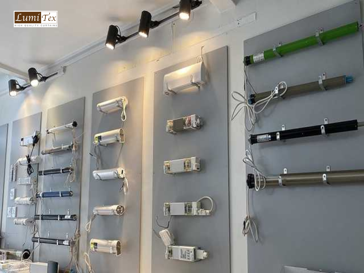 Điều gì tạo nên sự linh hoạt và hiệu quả của động cơ rèm?
