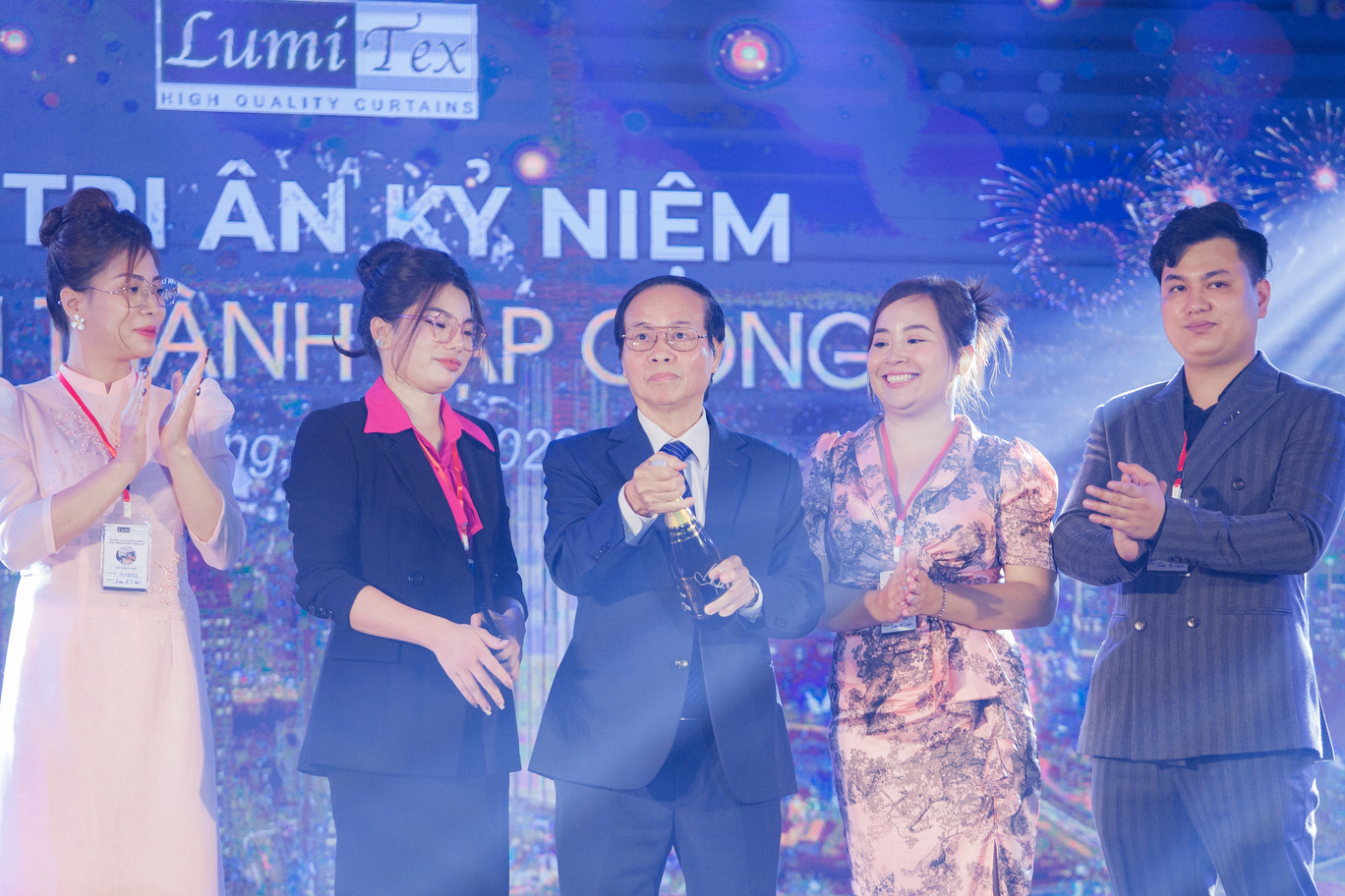 rèm cửa lumitex tri ân sự kiện 25 năm thành lập công ty