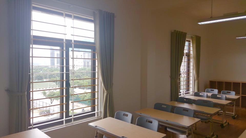 Rèm vải cho lớp học