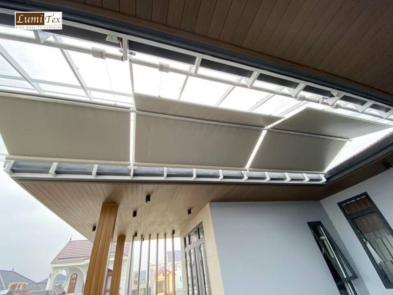 Rèm trần tự động là một giải pháp hiện đại trong việc che chắn ánh sáng tự nhiên