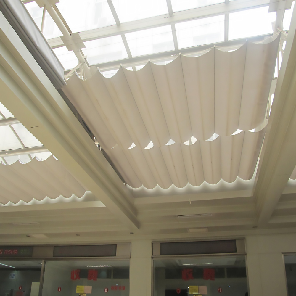 Với thiết kế đặc biệt, thông minh, hệ thống rèm trần xếp ly tự động sẽ giúp bảo vệ ngôi nhà