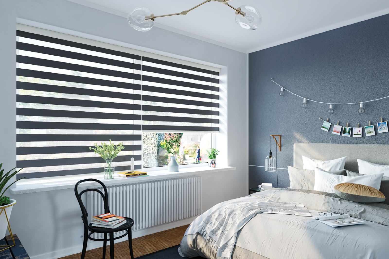 Chất liệu cao cấp đảm bảo đủ độ che phủ nắng nóng, chống tia nhưng vẫn đảm bảo che lượng ánh sáng vừa đủ.