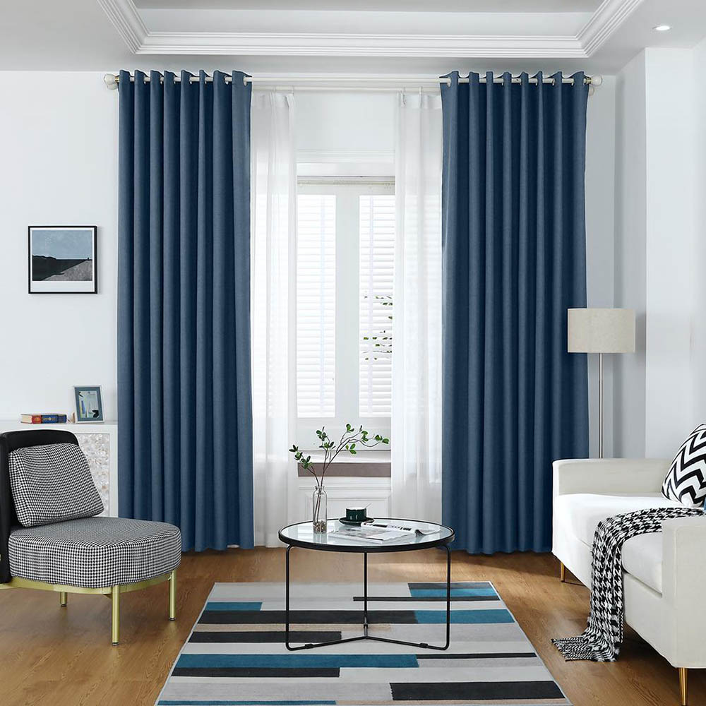 Rèm cửa 2 lớp có tác dụng chắn sáng, điều chỉnh ánh sáng tiện dụng, trang trí căn phòng lịch sự, đẹp duyên dáng