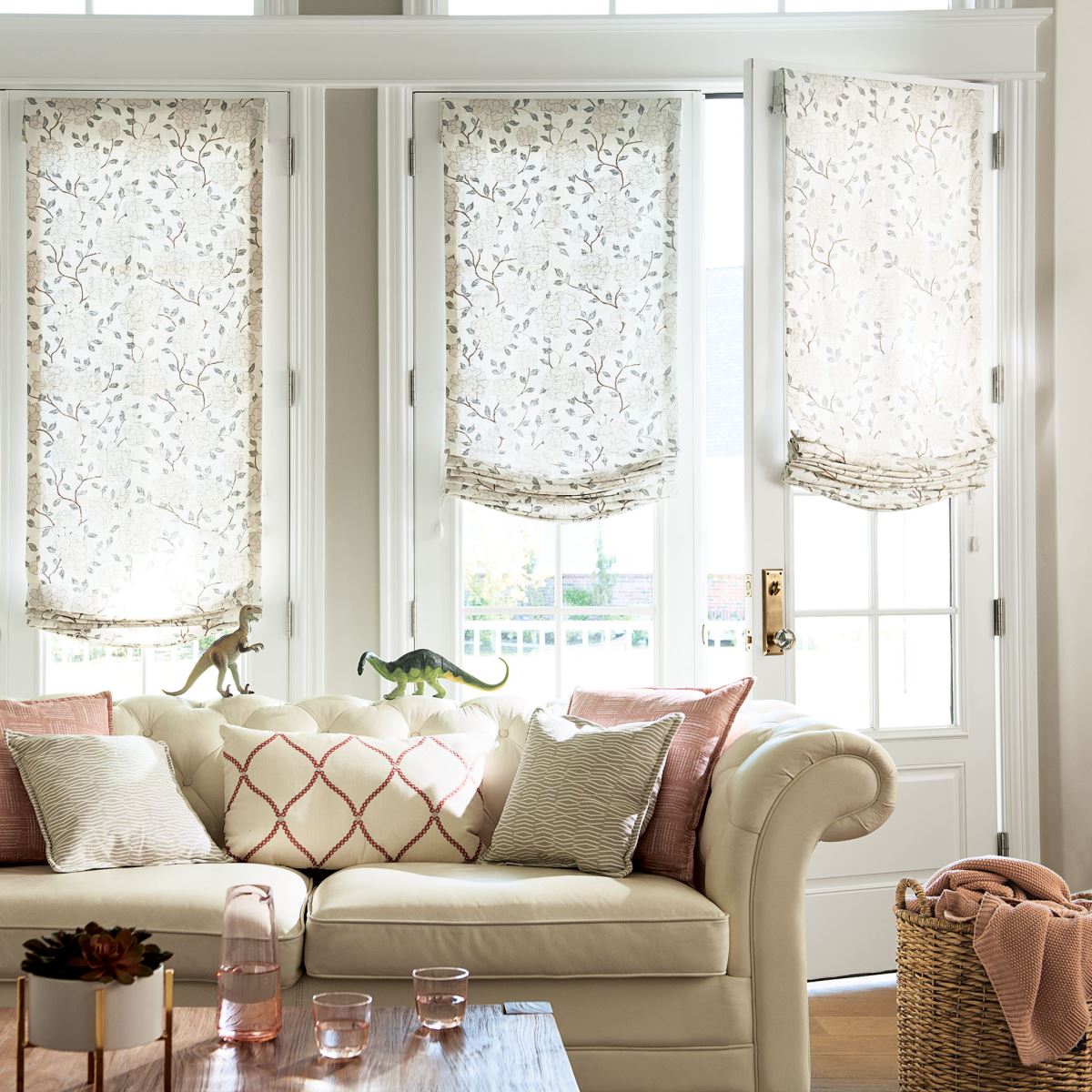 Charlet Roman sự kết hợp giữa vẻ đẹp hiện đại và cổ điển