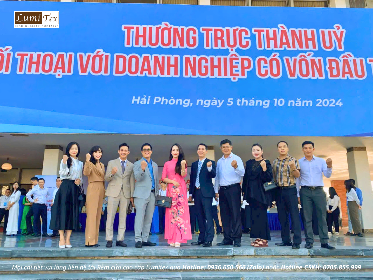 Đồng chí Bí thư Thành uỷ Hải Phòng – Lê Tiến Châu cùng các lãnh đạo thành phố và đại biểu lãnh đạo 700 doanh nghiệp FDI thăm quan các gian hàng trưng bày, giới thiệu các thành tựu, sản phẩm, định hướng phát triển của thành phố và các doanh nghiệp tiêu biểu trong KCN, KKT.