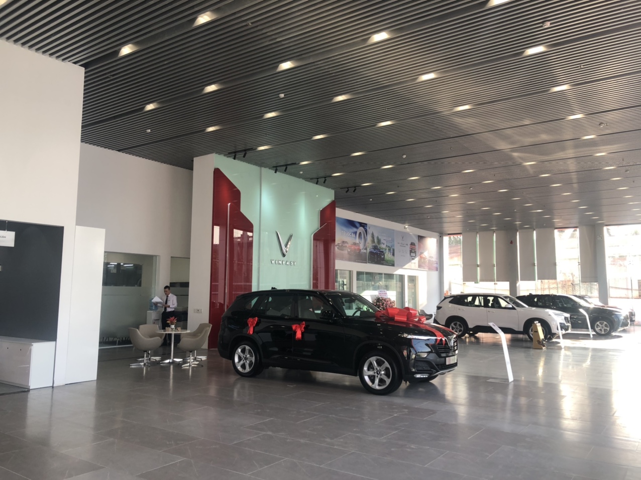 Dự án lắp đặt rèm cửa cao cấp tại showroom vinfast âu lạc hải phòng