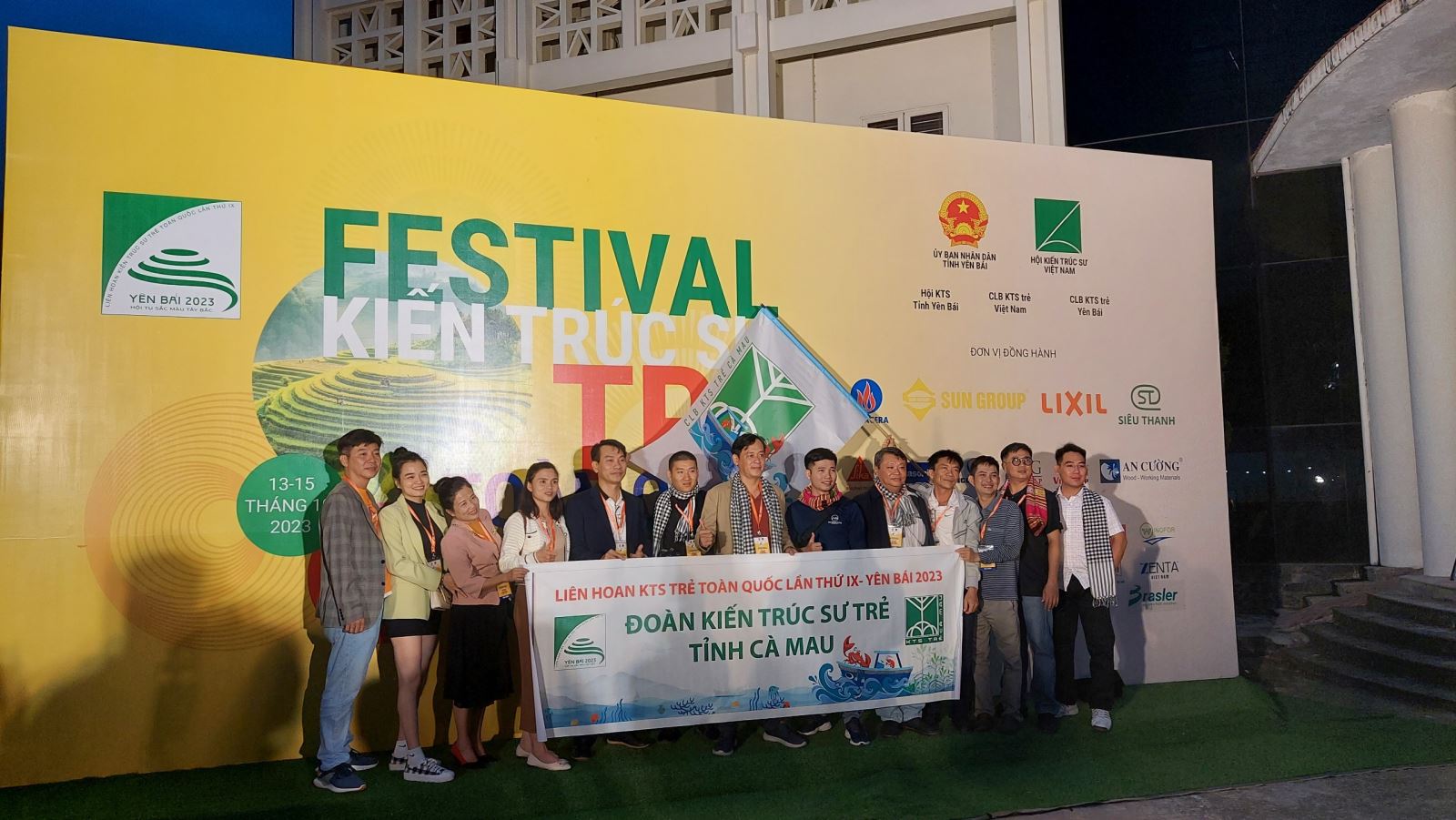 Tham quan triển lãm và khai mạc chương trình Festival KTS trẻ toàn quốc lần thứ IX – Yên Bái 2023