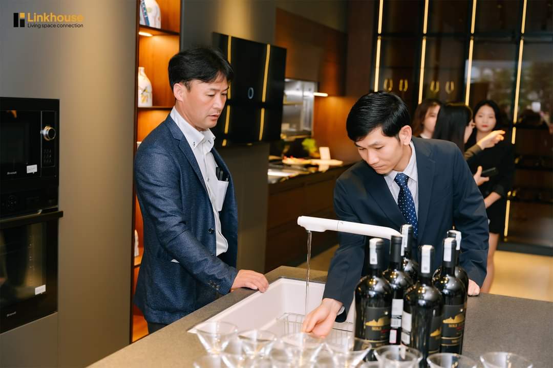 lễ khai trương "LINKHOUSE OPENING CEREMONY – Cánh buồm ra khơi"