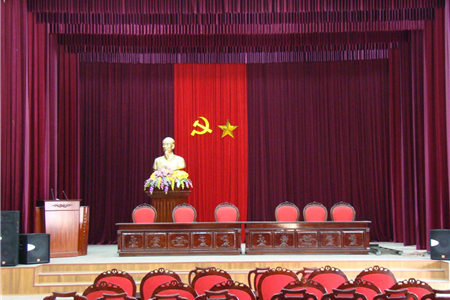Báo giá rèm hội trường, rèm sân khấu siêu bền đẹp tại TPHCM