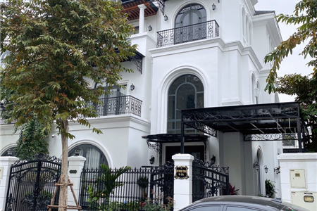 Lắp đặt rèm vải Hàn Quốc cao cấp tại Vinhomes Marina Biệt thự Ngọc Trai